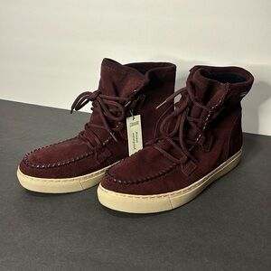 Fabiola Cougars Maroon Women’s Size 10